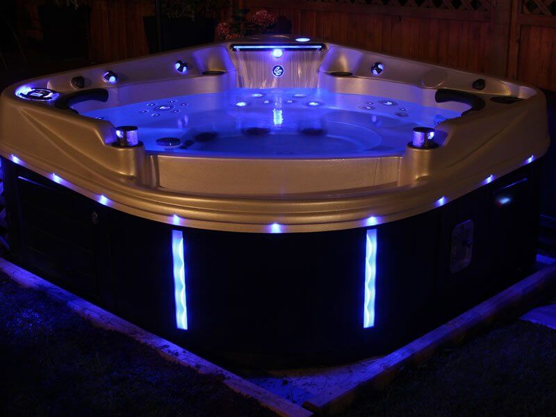 What is the Best Hot Tub for Canadian Winters? Hot Tubs Ontario